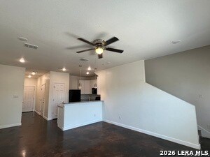 Building Photo - 6938 Crestway Rd