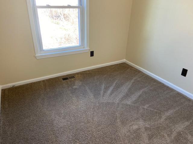Building Photo - 415 Strathaven Ct