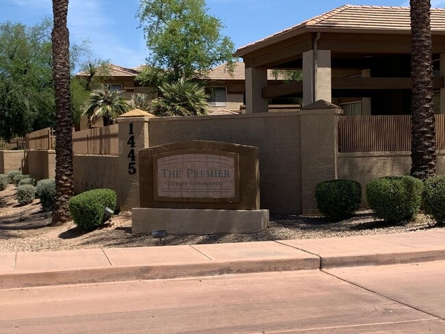 Beautiful 2 bedroom condo in Tempe - Beautiful 2 bedroom condo in Tempe