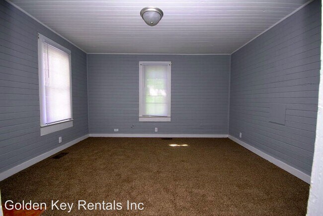 Building Photo - 2 br, 1 bath House - 901 Devereaux St.