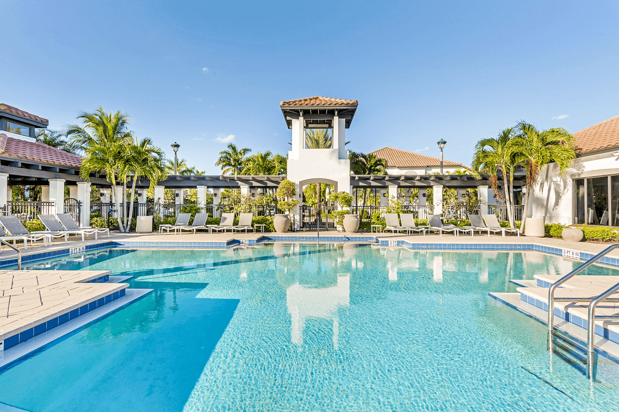 Foto principal - Oasis Delray Beach Apartments