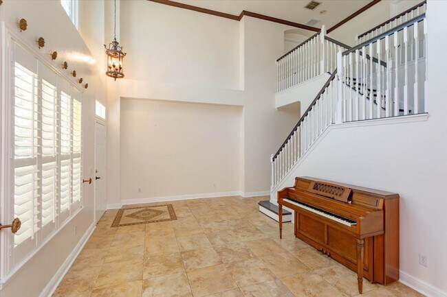 Foto del edificio - 6/4 Pool Home Off Of Lake Speer In Windermere