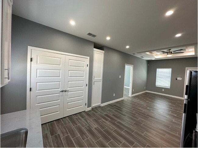 Foto del edificio - 2922 W Driftwood St