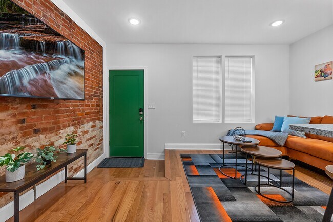 Foto del edificio - 3025 Baltz St