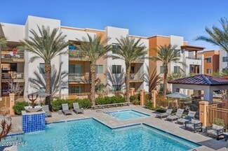 Building Photo - 250 E Ray Rd