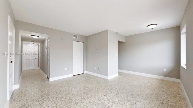 Foto del edificio - 426 NW 13th Ave