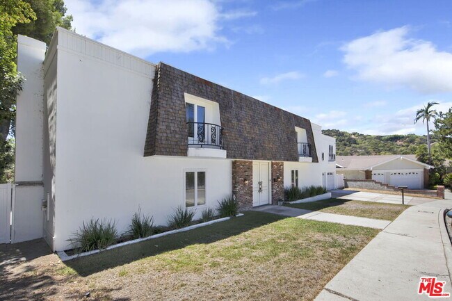 Foto del edificio - 16608 Park Ln Cir