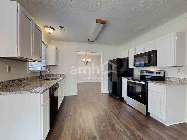 Foto del edificio - 8600 Morgan Run Ct