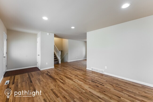 Building Photo - 4111 Palmer Park Blvd, Colorado Springs, C...