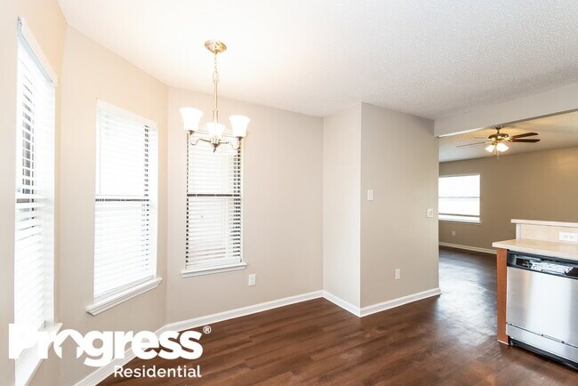 Building Photo - 7574 Falcon Trace Dr W