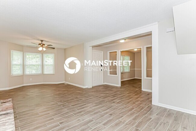 Building Photo - 3 Bedroom Pet-Friendly Home in STANLEY, NC...