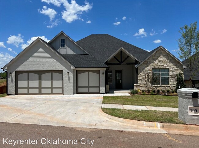 Building Photo - 3 br, 2.5 bath House - 709 Timber Trl