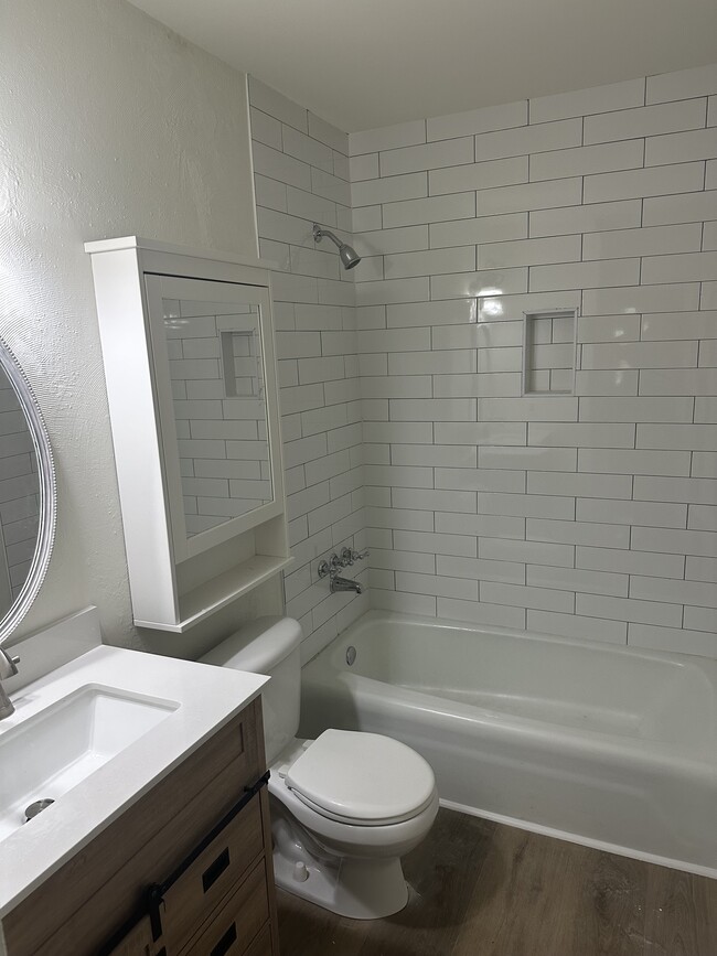 Building Photo - 10318 Starwood Dr