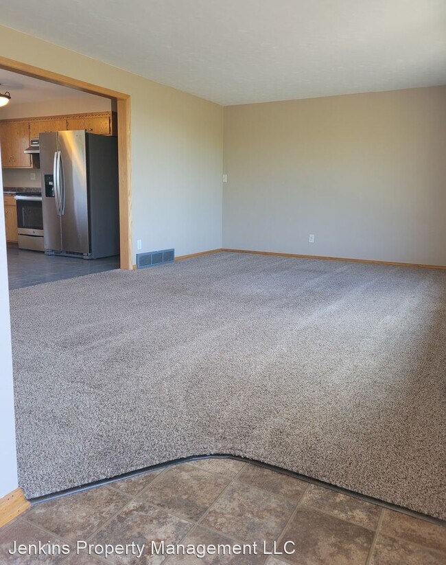 Building Photo - 4 br, 2 bath House - 980 Coulee Trail