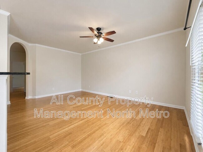 Foto del edificio - 2623 Cedar Dr