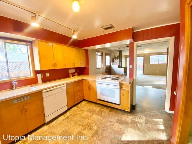 Building Photo - 3 br, 2 bath House - 1415 NW 4th St