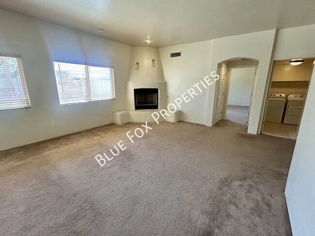 Building Photo - 5459 W Mosquito Dr