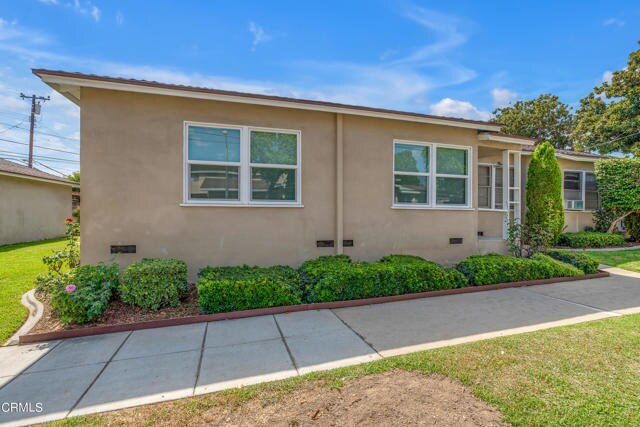 Foto del edificio - 202 E Grand Ave