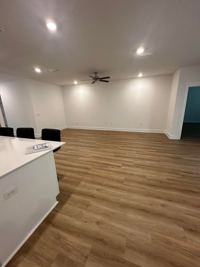 Building Photo - 183 Holley Grv Ln