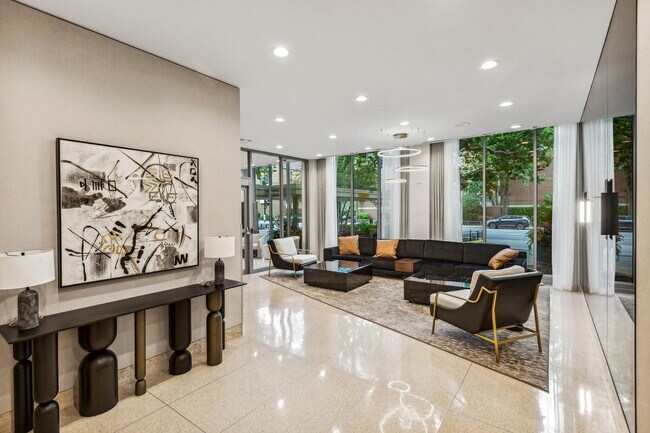 Foto del edificio - 1255 N Sandburg Terrace