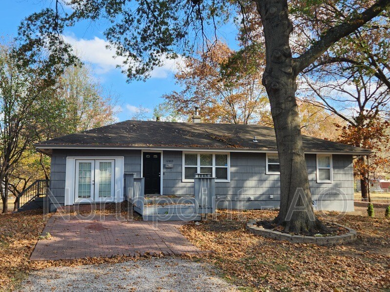 12803 12th St, Grandview, MO 64030 House Rental in Grandview, MO