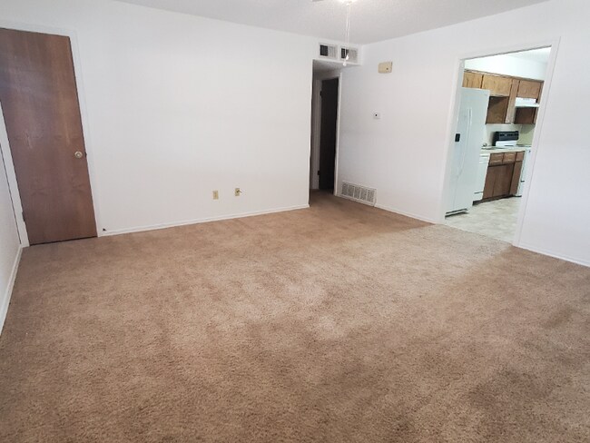 Foto del edificio - 2205 S Cedar Loop