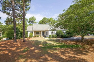 Building Photo - 108 Fawnwood Dr