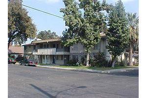 Building Photo - 524 S Encina