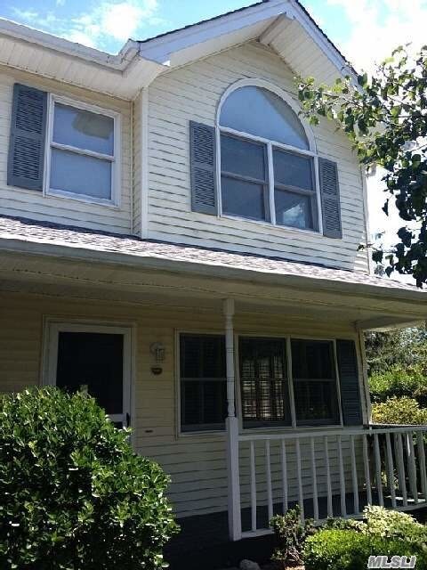 Building Photo - 10 Rebadam Ln