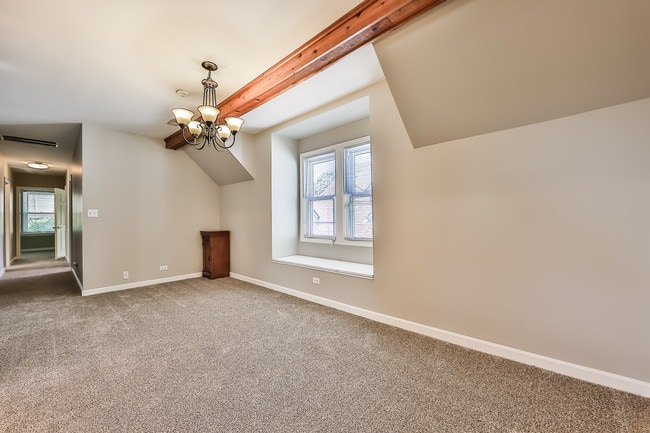dining room - 5265 N Lawler Ave