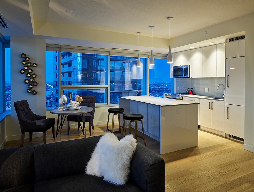 Primary Photo - SKY Signature Suites