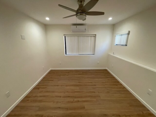 Building Photo - 3059 Shasta Cir N