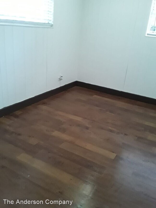 Foto del edificio - 1 br, 1 bath House - 701 9th Ave Unit 1