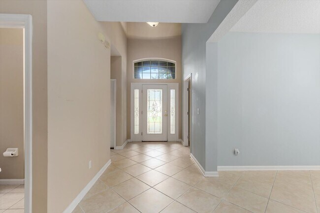 Building Photo - "Elegant 4-Bedroom Home in the desirable S...