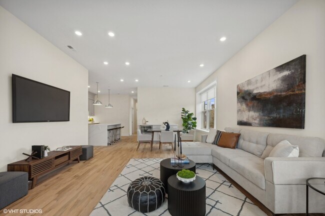 Foto del edificio - 3615 N Wilton Ave