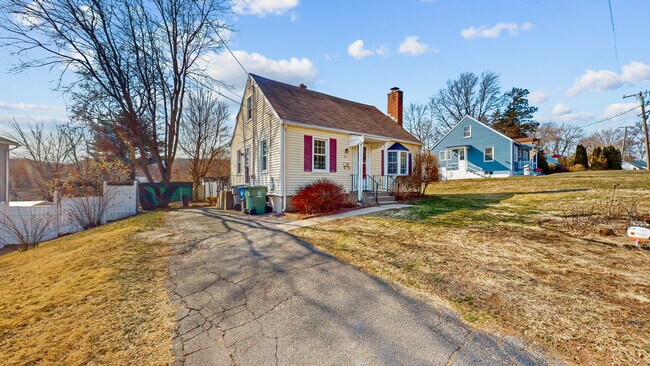 Foto del edificio - 27 Stonecrest Dr