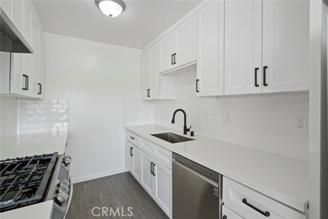 Foto del edificio - 6938 Coldwater Canyon Ave