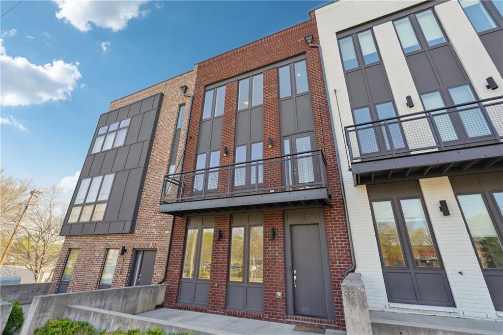 Foto principal - 1207 Chelsea Cir NW