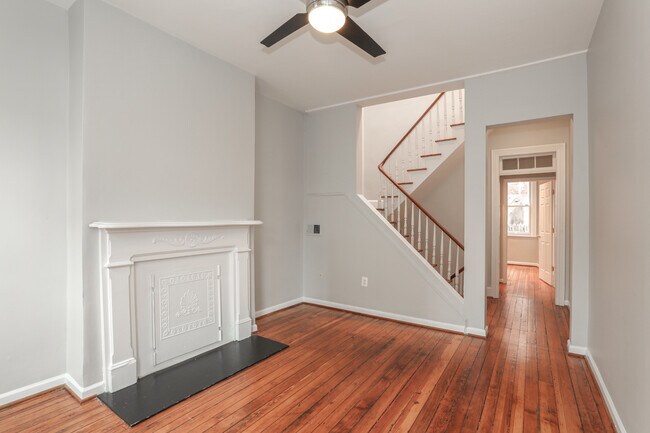 Foto del edificio - 1336-1313 13th St NW