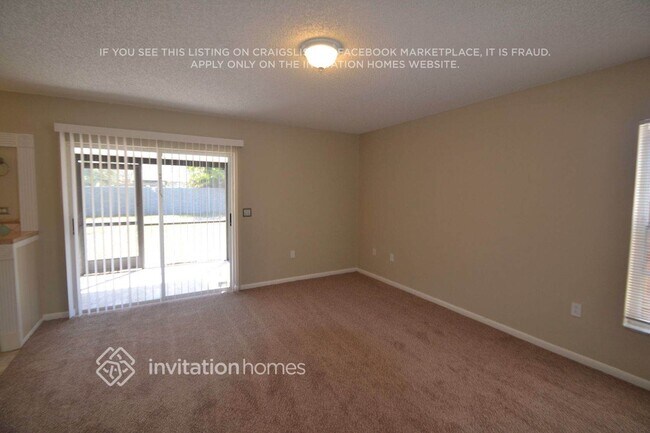 Foto del edificio - 12305 Huckleberry Ct