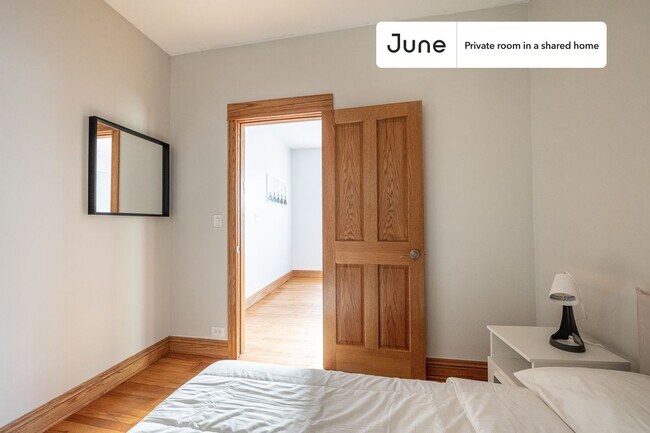 Foto del edificio - Room in Shared 4 bed/2 bath home