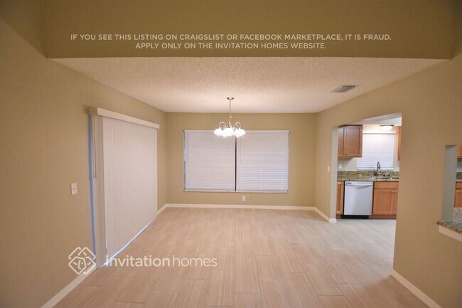 Foto del edificio - 4110 Yellowwood Dr