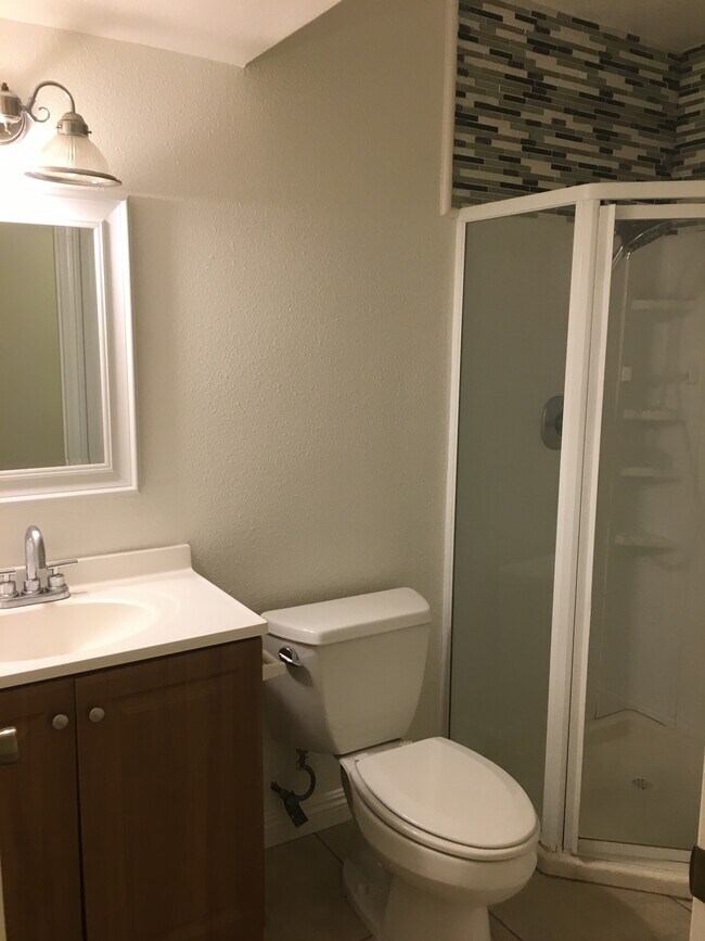 1819 Beloit Ave Unit Front, Los Angeles, CA 90025 Apartments in Los