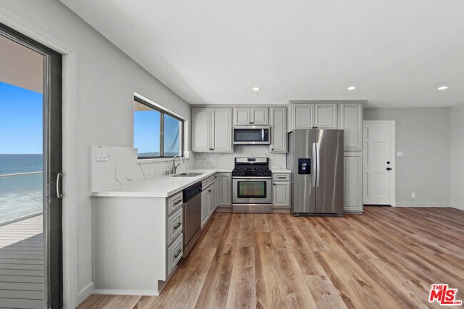 Building Photo - 25218 Malibu Rd