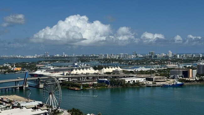 Foto del edificio - 50 Biscayne Blvd