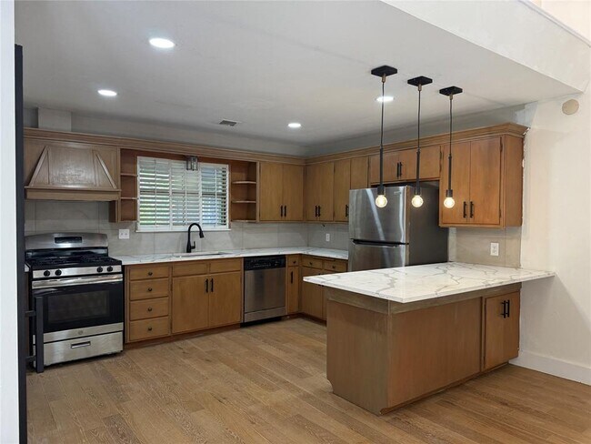 Foto del edificio - 2608 N 42nd St