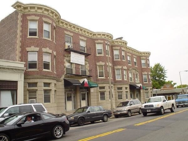 Foto del edificio - 3 bedroom in Boston MA 02134