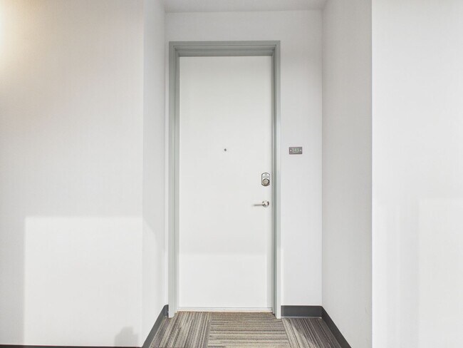 Foto del edificio - Modern East Austin Condo with City Views & Unmatched Walkability