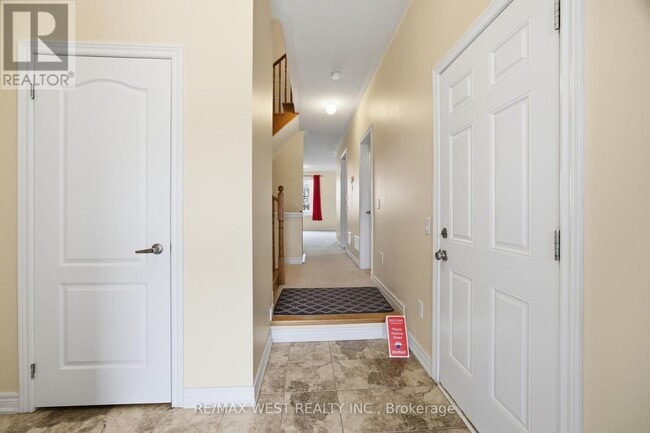 Building Photo - 90 Sky Harbour Dr