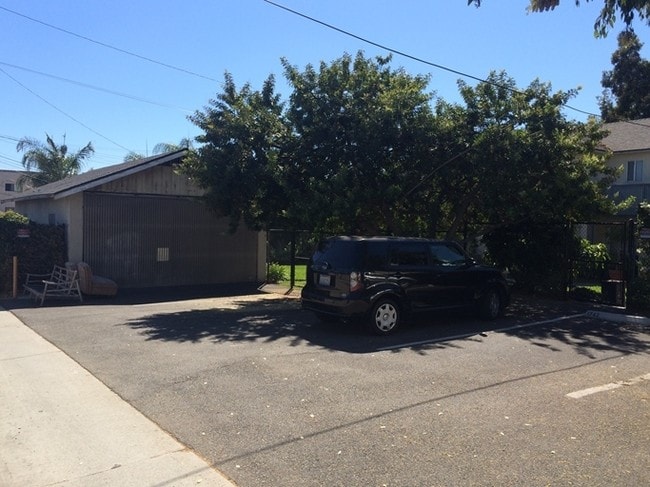 Building Photo - 1732-1744 Orizaba Avenue